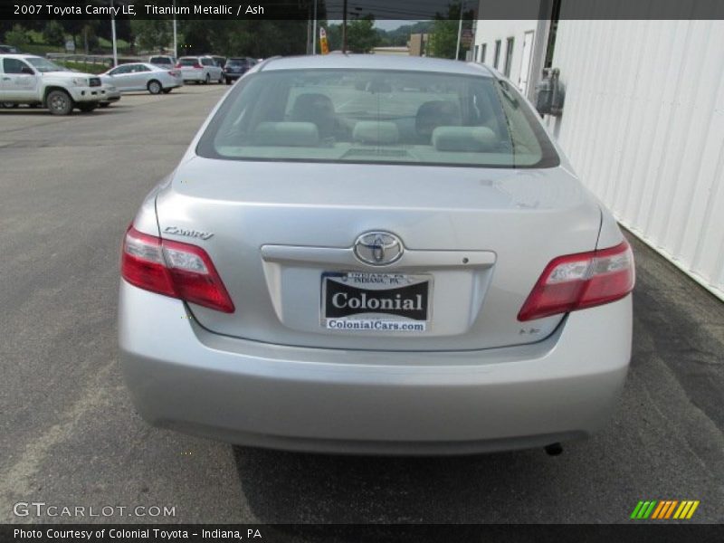 Titanium Metallic / Ash 2007 Toyota Camry LE