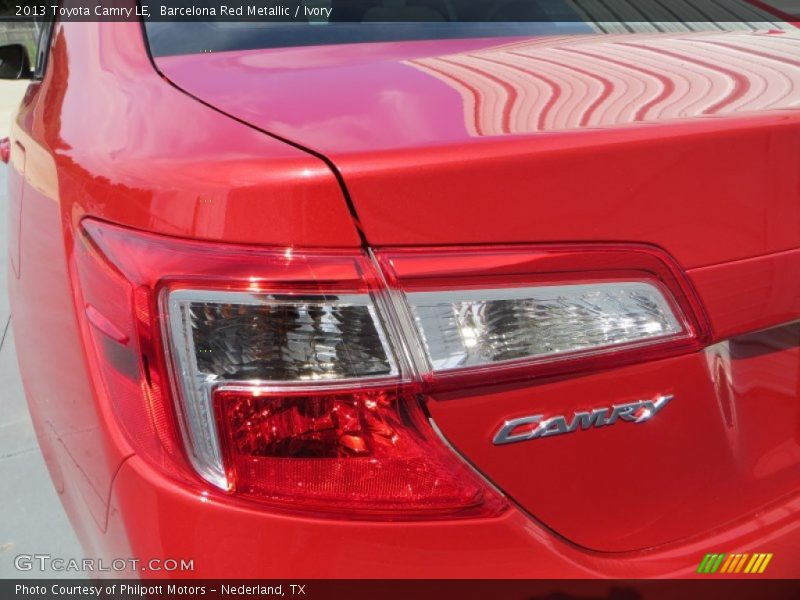 Barcelona Red Metallic / Ivory 2013 Toyota Camry LE