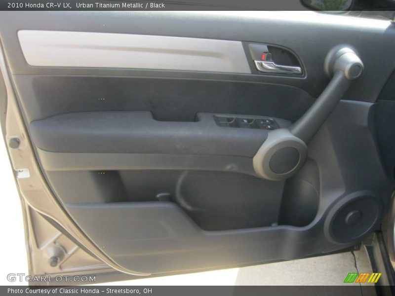 Urban Titanium Metallic / Black 2010 Honda CR-V LX