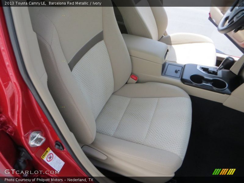 Barcelona Red Metallic / Ivory 2013 Toyota Camry LE