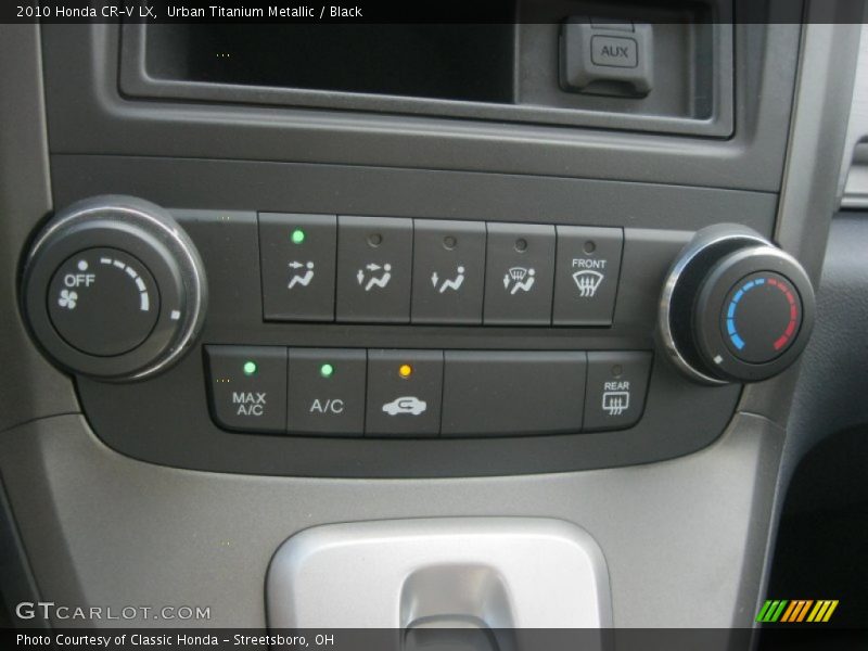 Urban Titanium Metallic / Black 2010 Honda CR-V LX