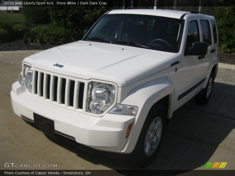 Stone White / Dark Slate Gray 2010 Jeep Liberty Sport 4x4