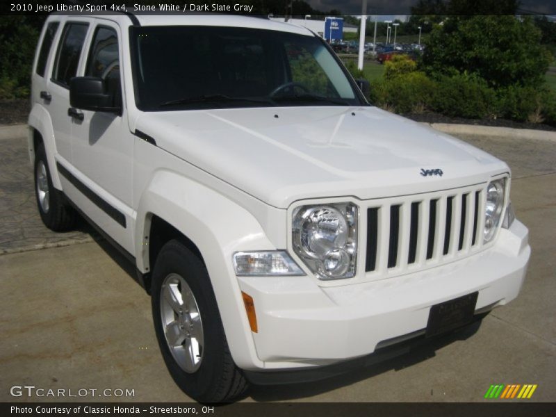 Stone White / Dark Slate Gray 2010 Jeep Liberty Sport 4x4