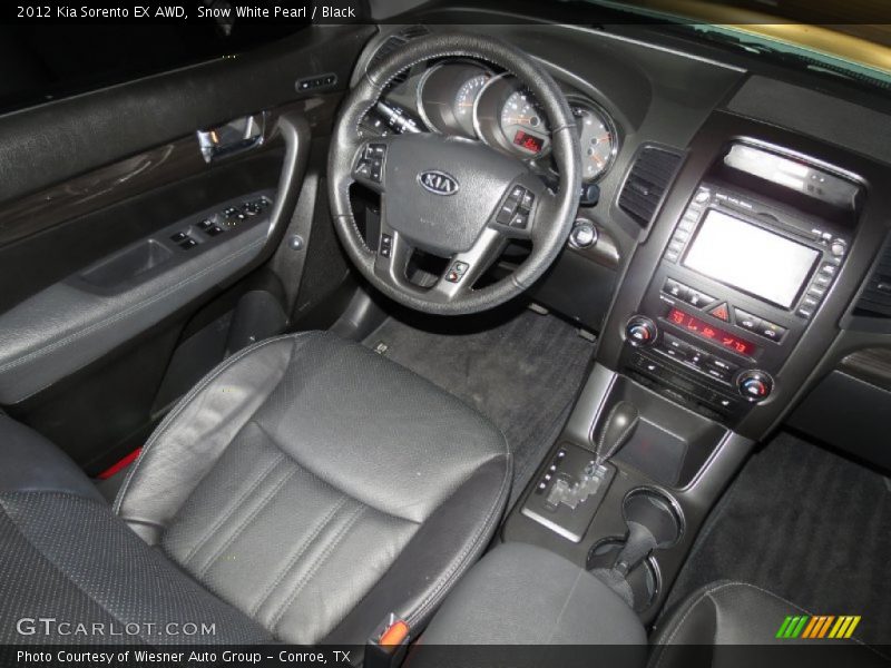 Dashboard of 2012 Sorento EX AWD
