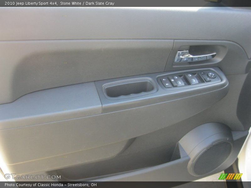 Stone White / Dark Slate Gray 2010 Jeep Liberty Sport 4x4