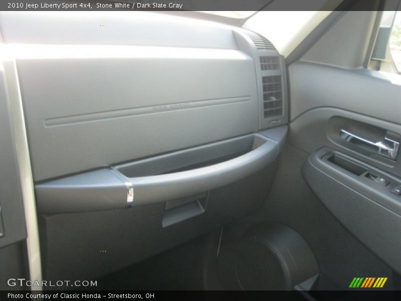 Stone White / Dark Slate Gray 2010 Jeep Liberty Sport 4x4