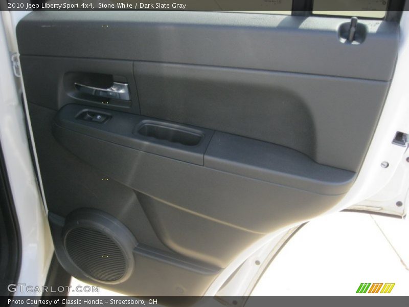 Stone White / Dark Slate Gray 2010 Jeep Liberty Sport 4x4