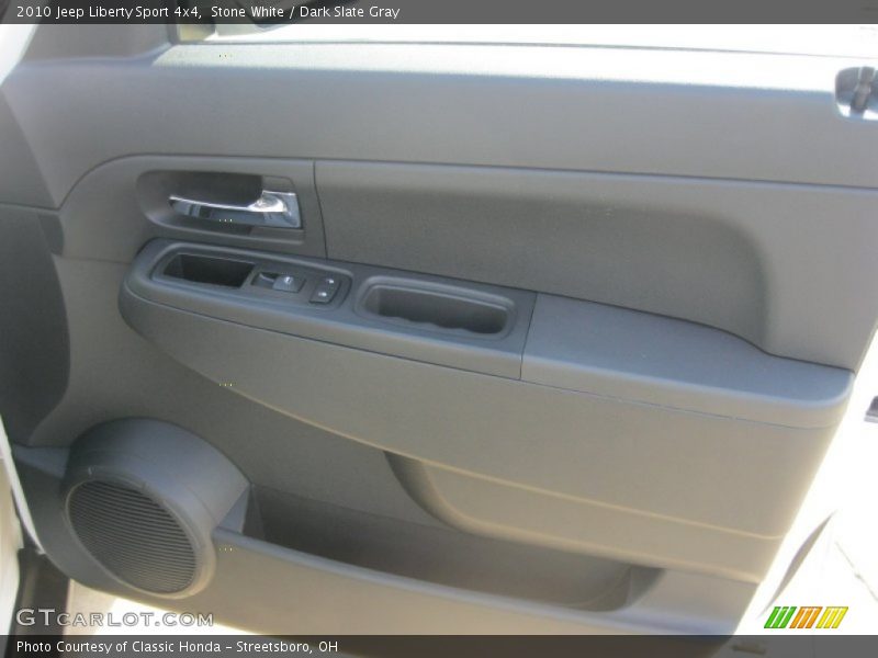 Stone White / Dark Slate Gray 2010 Jeep Liberty Sport 4x4