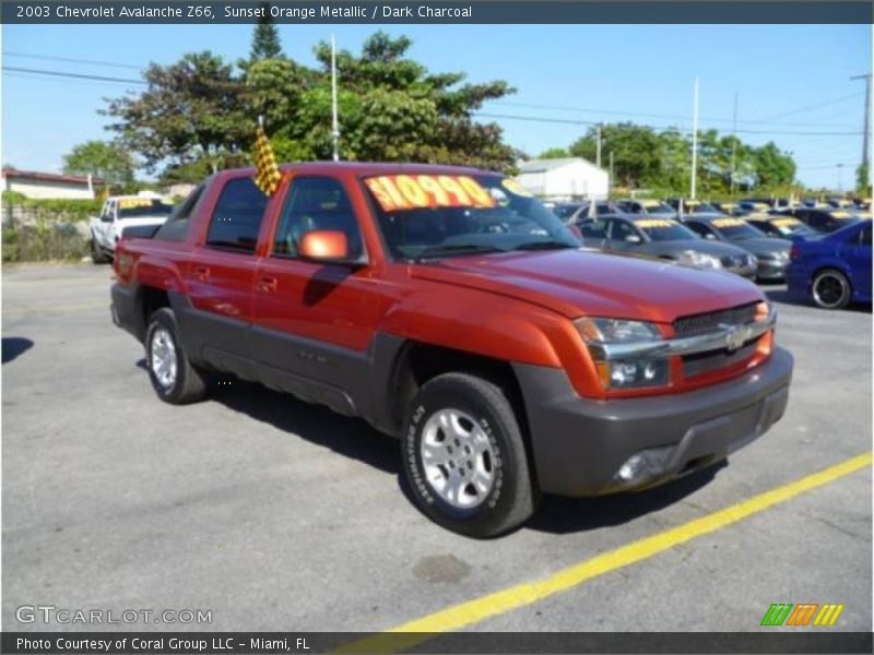 Sunset Orange Metallic / Dark Charcoal 2003 Chevrolet Avalanche Z66