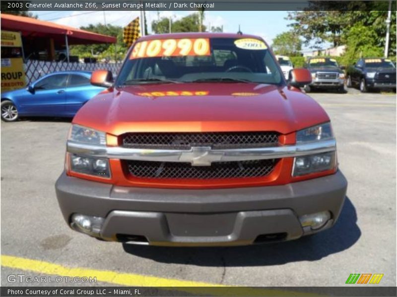 Sunset Orange Metallic / Dark Charcoal 2003 Chevrolet Avalanche Z66