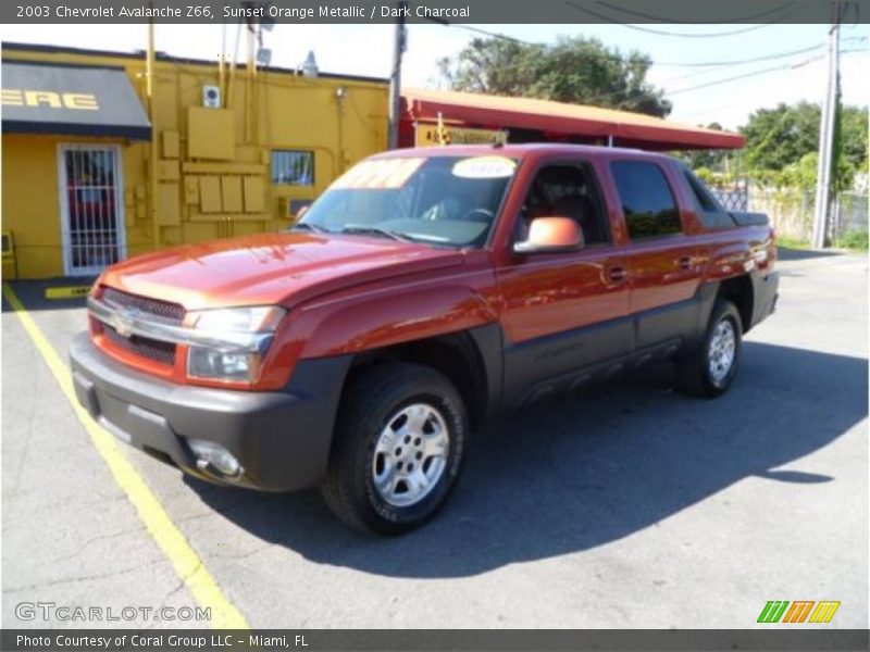Sunset Orange Metallic / Dark Charcoal 2003 Chevrolet Avalanche Z66