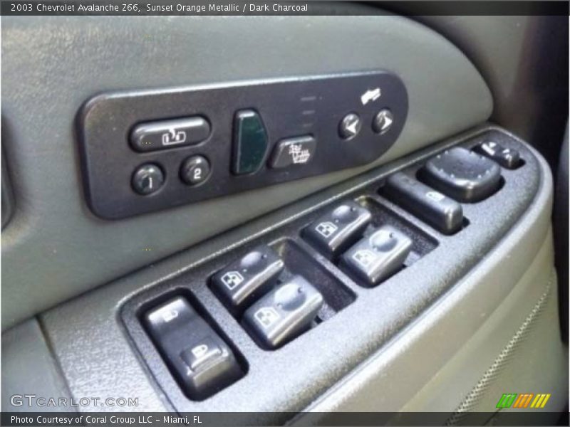 Sunset Orange Metallic / Dark Charcoal 2003 Chevrolet Avalanche Z66