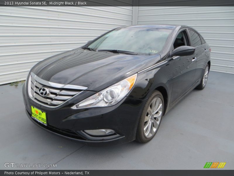 Midnight Black / Black 2013 Hyundai Sonata SE