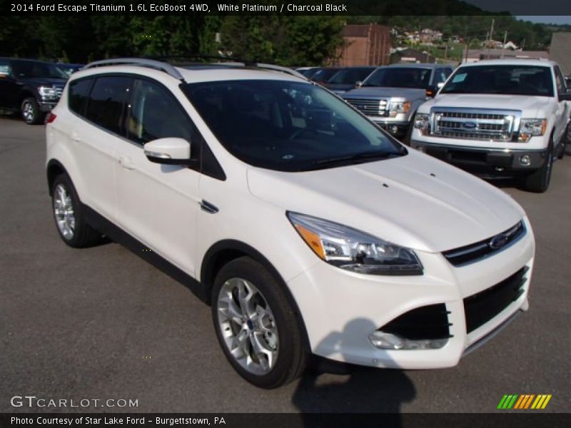 Front 3/4 View of 2014 Escape Titanium 1.6L EcoBoost 4WD