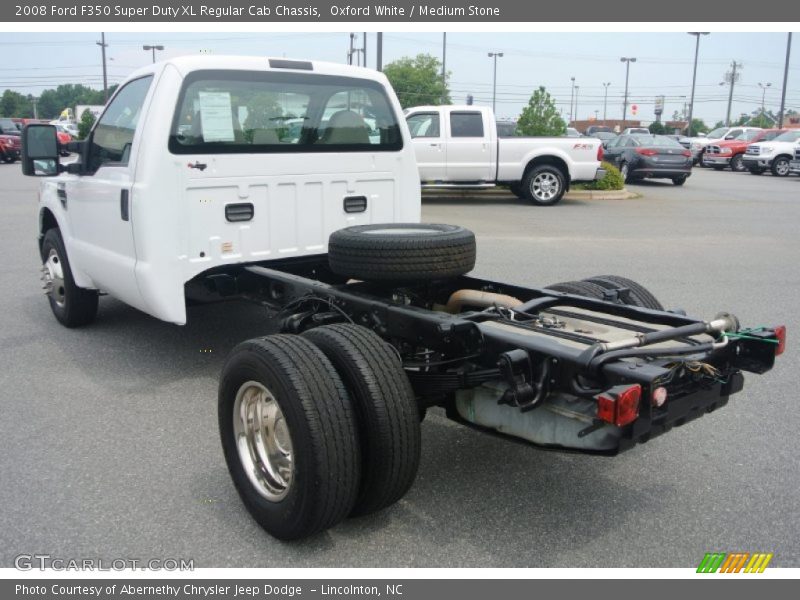  2008 F350 Super Duty XL Regular Cab Chassis Oxford White