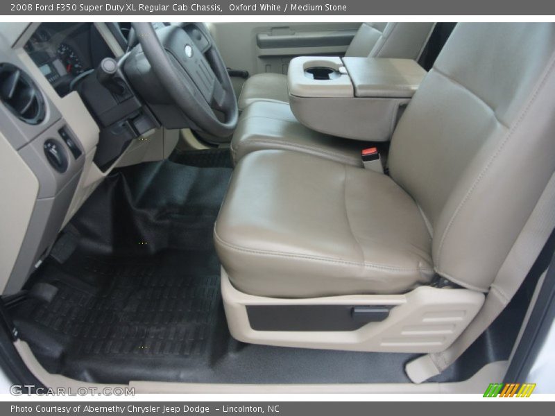 Oxford White / Medium Stone 2008 Ford F350 Super Duty XL Regular Cab Chassis