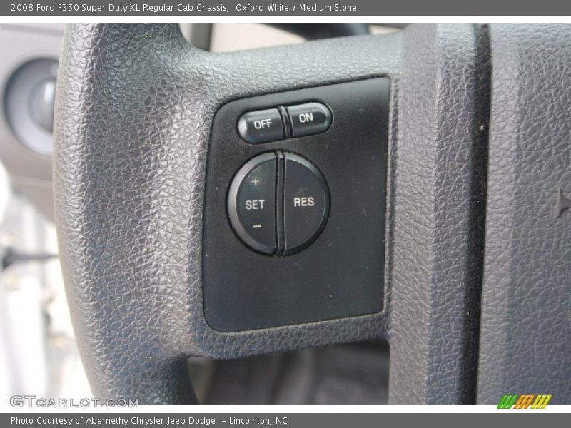 Oxford White / Medium Stone 2008 Ford F350 Super Duty XL Regular Cab Chassis
