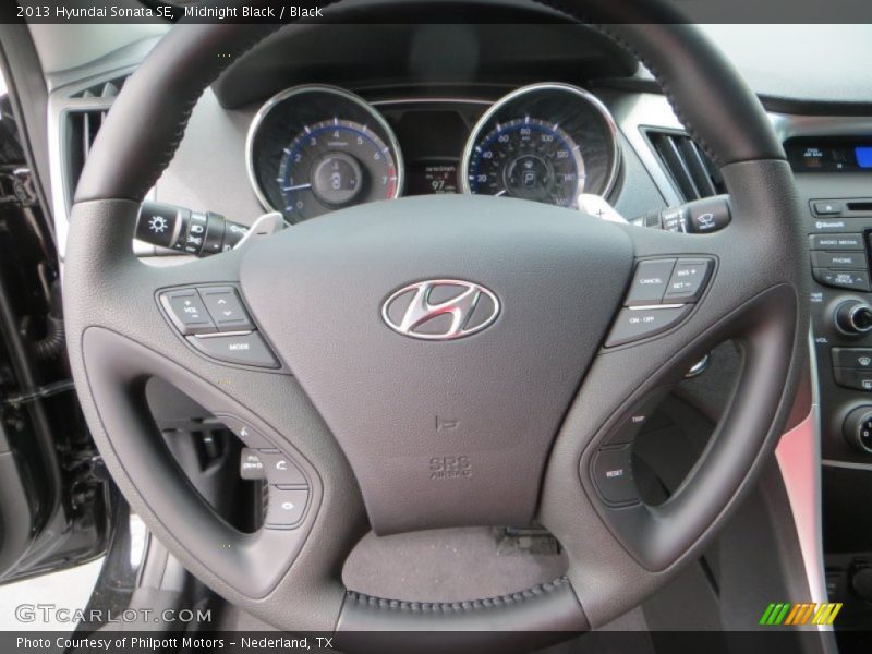 Midnight Black / Black 2013 Hyundai Sonata SE