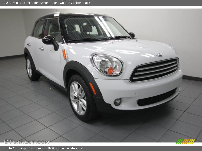 Light White / Carbon Black 2012 Mini Cooper Countryman