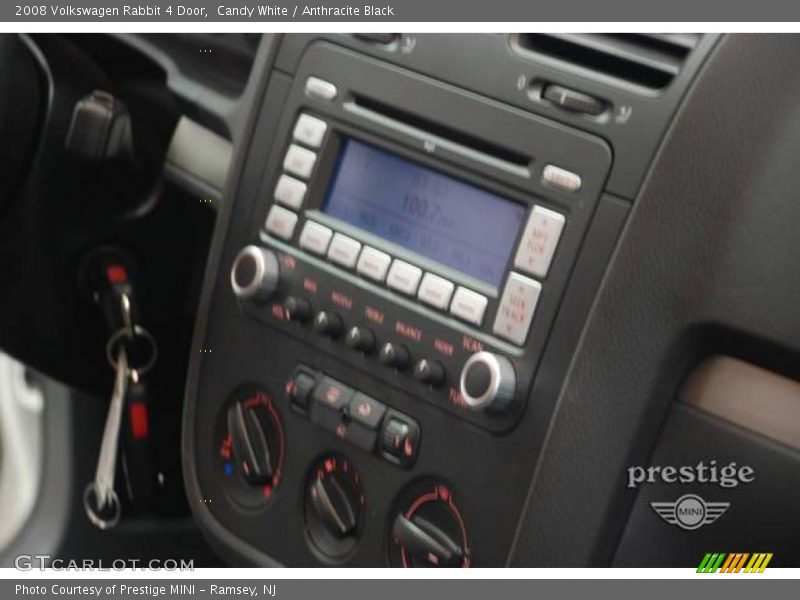 Candy White / Anthracite Black 2008 Volkswagen Rabbit 4 Door