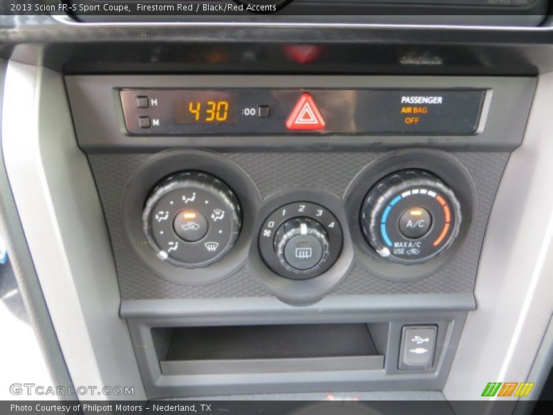 Controls of 2013 FR-S Sport Coupe