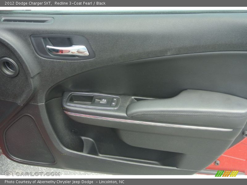 Redline 3-Coat Pearl / Black 2012 Dodge Charger SXT