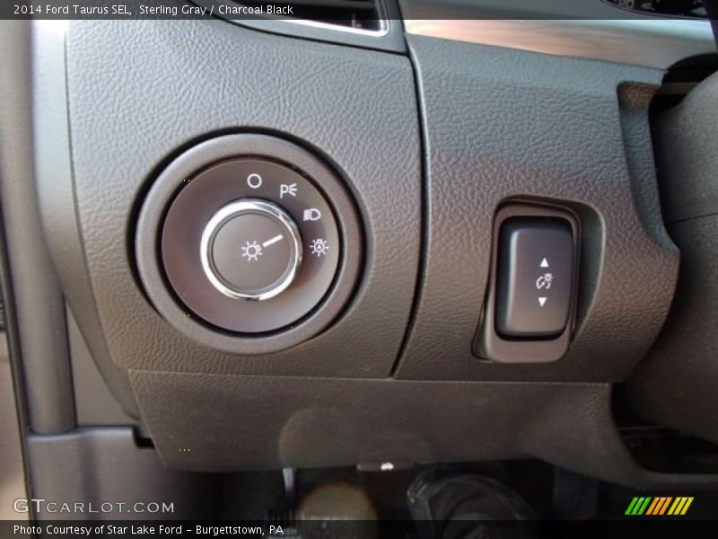 Controls of 2014 Taurus SEL