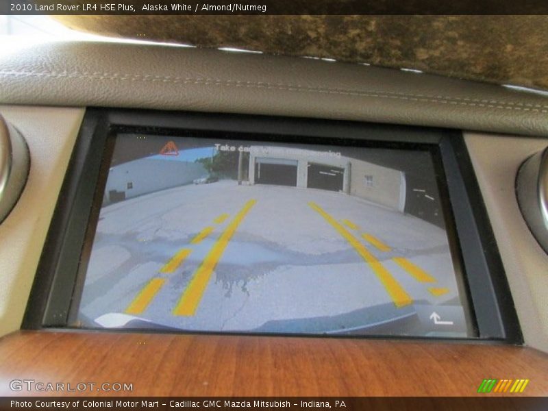 Alaska White / Almond/Nutmeg 2010 Land Rover LR4 HSE Plus