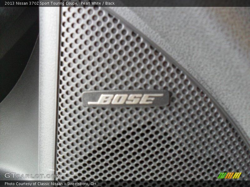 Pearl White / Black 2013 Nissan 370Z Sport Touring Coupe