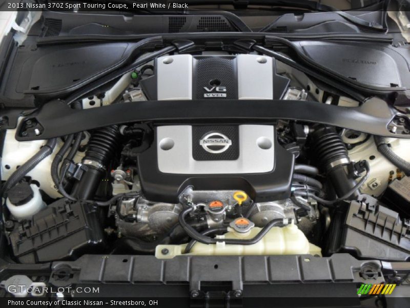 Pearl White / Black 2013 Nissan 370Z Sport Touring Coupe