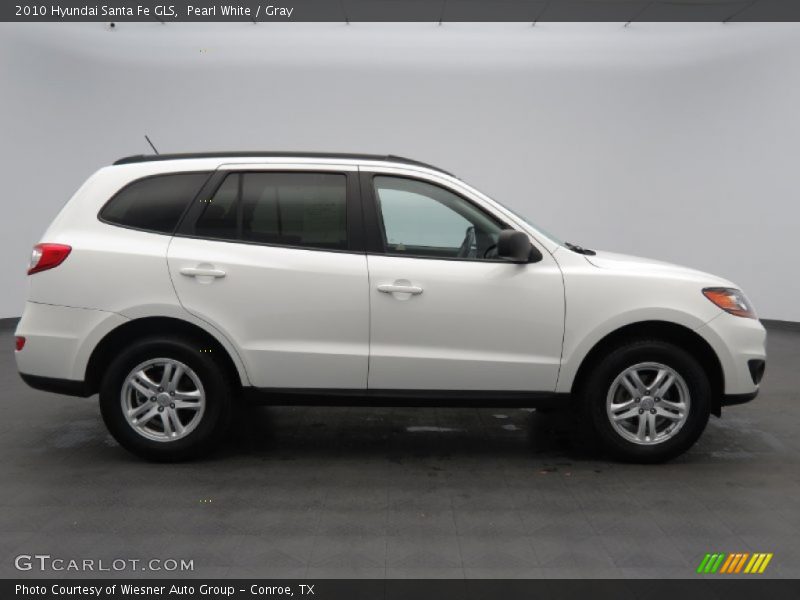 Pearl White / Gray 2010 Hyundai Santa Fe GLS