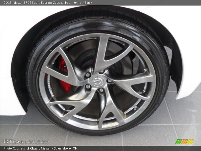 Pearl White / Black 2013 Nissan 370Z Sport Touring Coupe