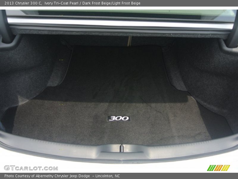 Ivory Tri-Coat Pearl / Dark Frost Beige/Light Frost Beige 2013 Chrysler 300 C