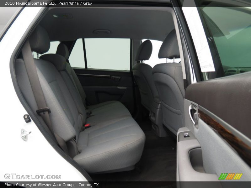 Pearl White / Gray 2010 Hyundai Santa Fe GLS
