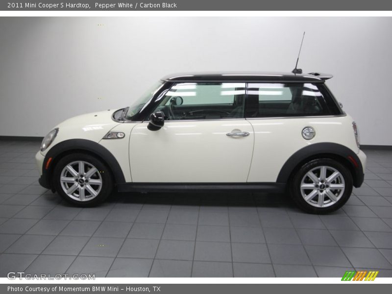 Pepper White / Carbon Black 2011 Mini Cooper S Hardtop