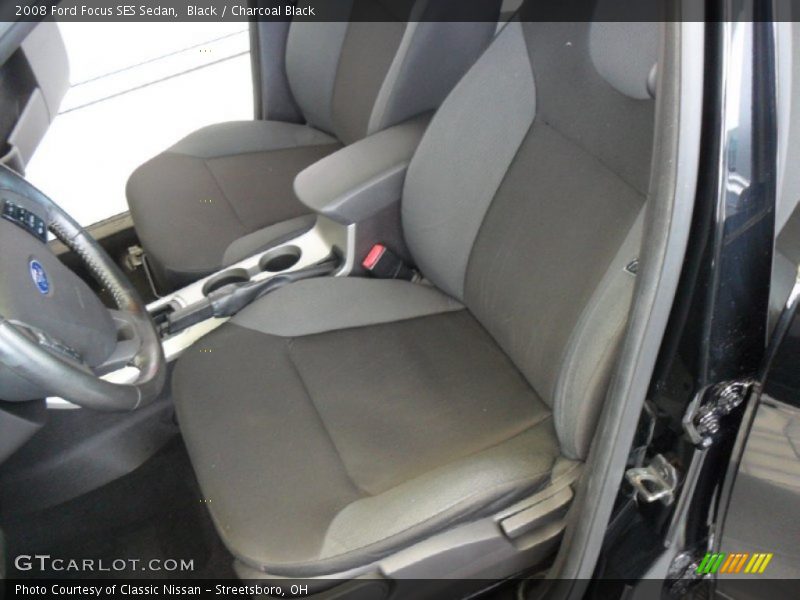 Black / Charcoal Black 2008 Ford Focus SES Sedan