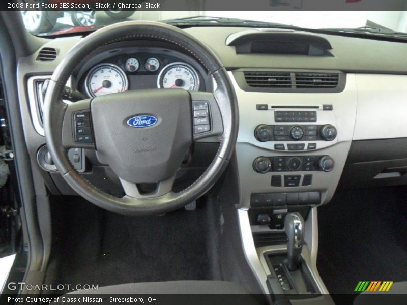 Black / Charcoal Black 2008 Ford Focus SES Sedan