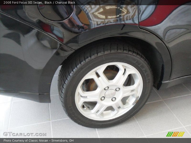 Black / Charcoal Black 2008 Ford Focus SES Sedan