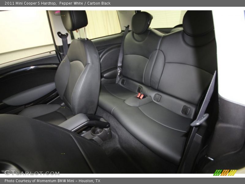 Pepper White / Carbon Black 2011 Mini Cooper S Hardtop