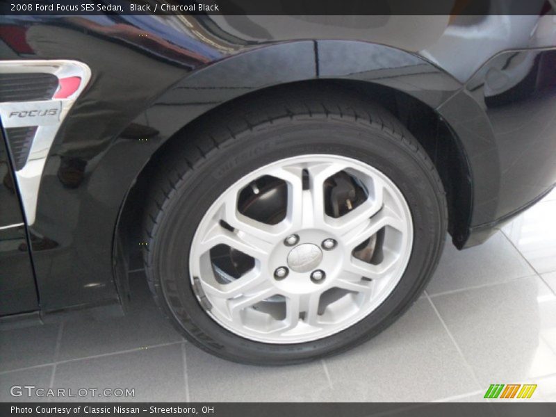 Black / Charcoal Black 2008 Ford Focus SES Sedan