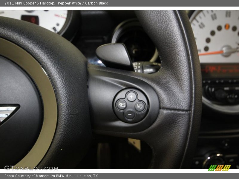 Pepper White / Carbon Black 2011 Mini Cooper S Hardtop