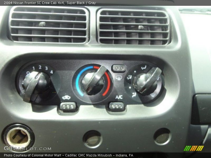Controls of 2004 Frontier SC Crew Cab 4x4
