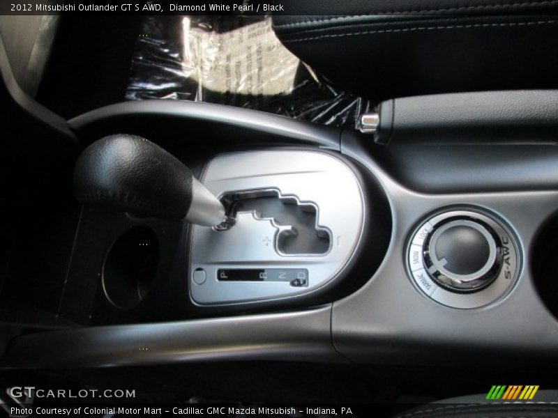 Diamond White Pearl / Black 2012 Mitsubishi Outlander GT S AWD