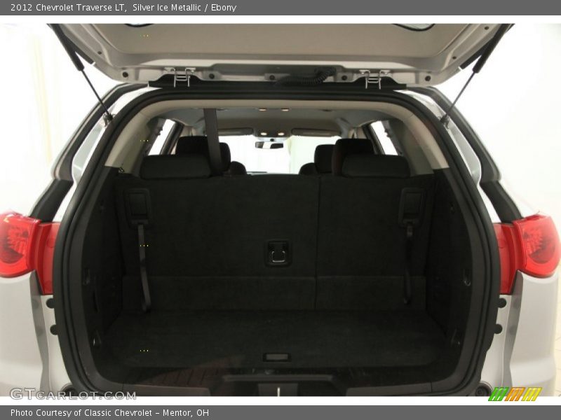 Silver Ice Metallic / Ebony 2012 Chevrolet Traverse LT