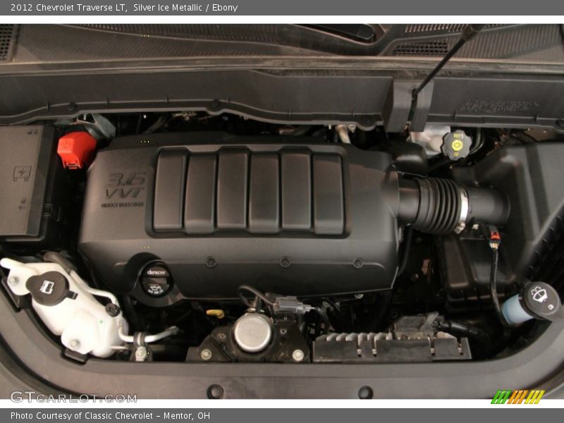 Silver Ice Metallic / Ebony 2012 Chevrolet Traverse LT