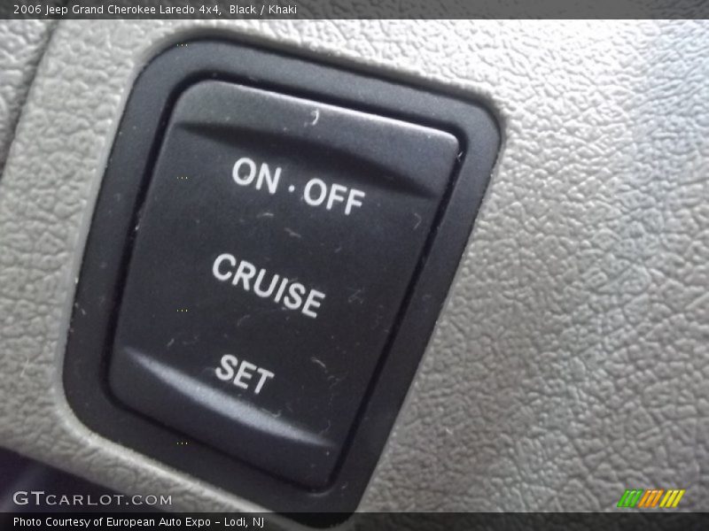 Black / Khaki 2006 Jeep Grand Cherokee Laredo 4x4