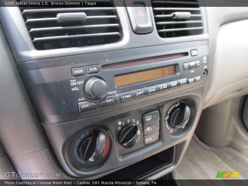 Bronze Shimmer / Taupe 2005 Nissan Sentra 1.8