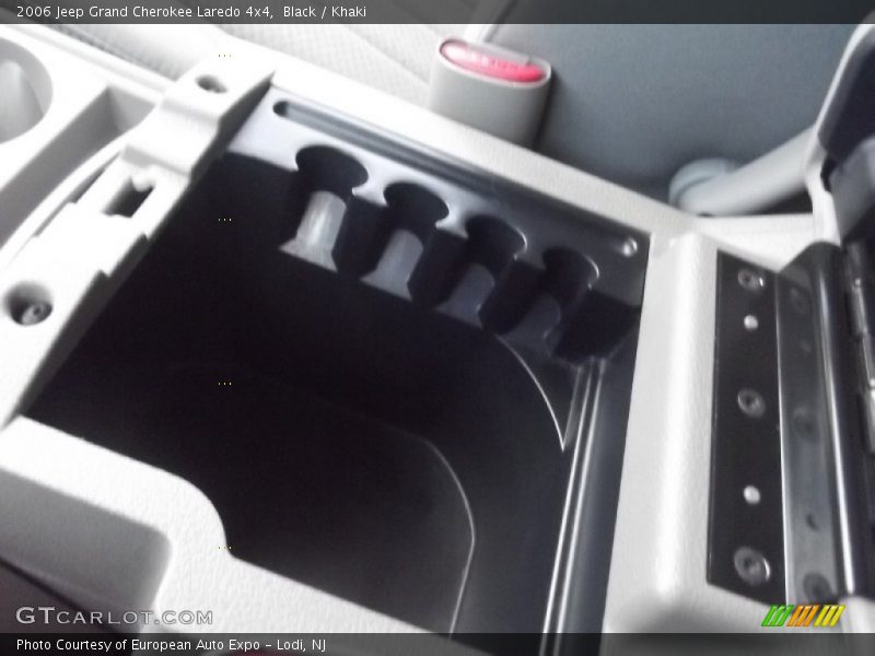 Black / Khaki 2006 Jeep Grand Cherokee Laredo 4x4