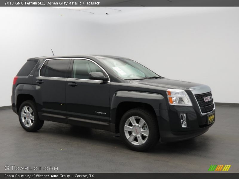 Ashen Gray Metallic / Jet Black 2013 GMC Terrain SLE