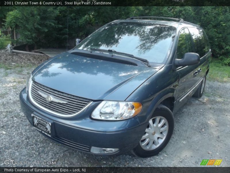 Steel Blue Pearl / Sandstone 2001 Chrysler Town & Country LXi